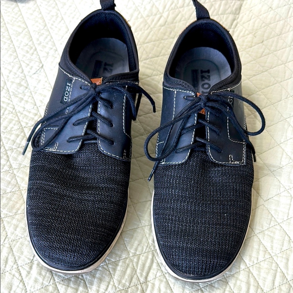 Izod Men's Black Drift Shoes